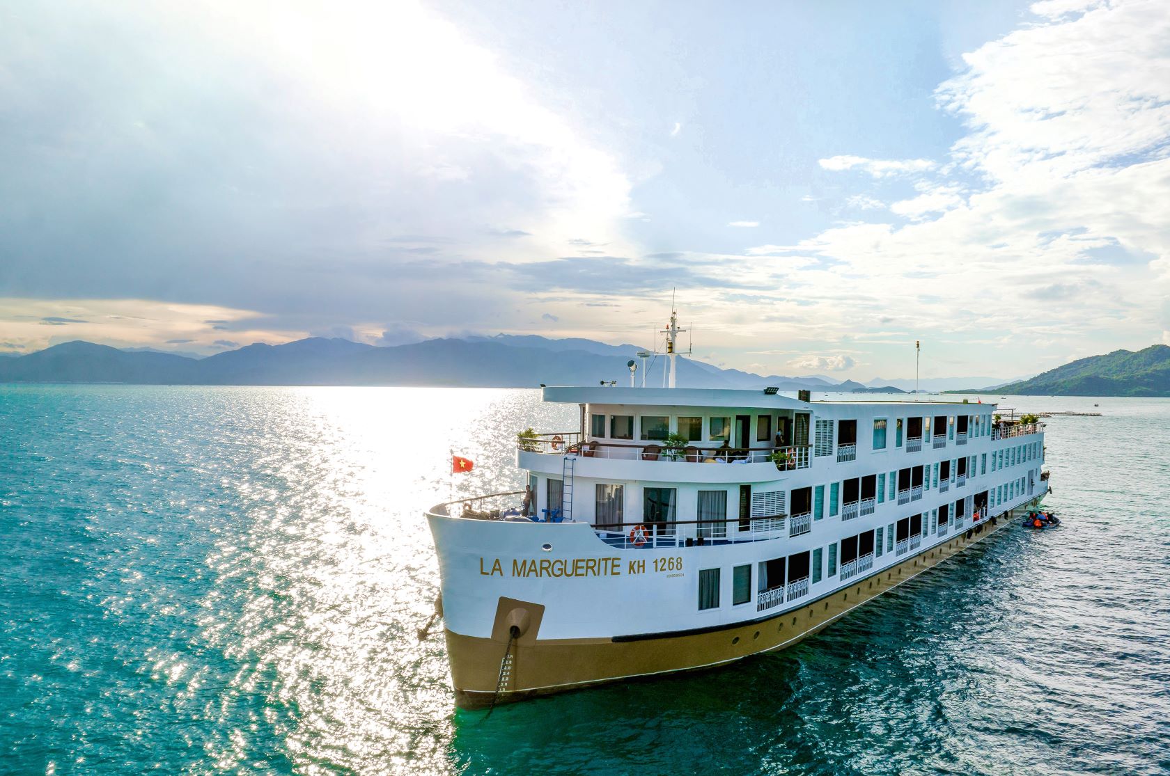 LA MARGUERITE, Junior Suite, Flussschiff, Mekong, 2024-2025 Flusskreuzfahrten, Plantours und Pressebild August 2023