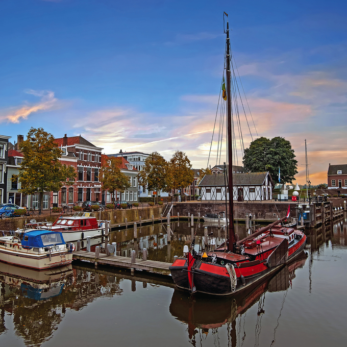 Von pulsierenden Städten bis zu idyllischen Häfen: Belgien und die Niederlande von A bis Z