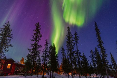 Northern lights in the Gulf of Bothnia